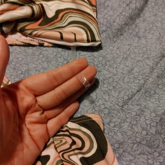 Rue21 NWT Funky brown and green pattern two piece dress with cut outs size large - Picture 6 of 7